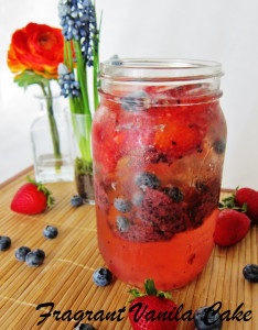 Red and Blueberry Lemonade