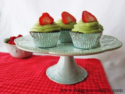Green Tea Cupcakes with Strawberry Rhubarb Filling 2