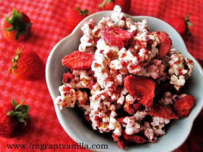 Strawberries and cream popcorn 3