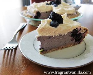 Black and Blue Berry Cheesecake Pie 2