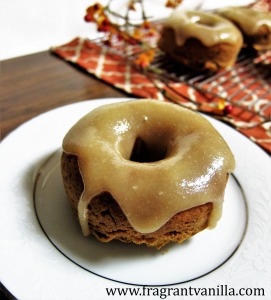 vegan-pumpkin-doughnuts-with-maple-glaze
