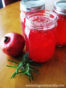 pomegranate-rosemary-kombucha