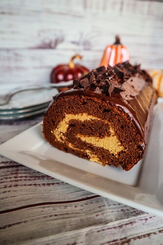 Vegan Chocolate Pumpkin Cake Roll