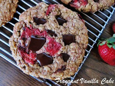 Strawberry Oatmeal Cookies 2