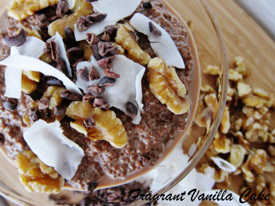 German Chocolate Chia Porridge 3