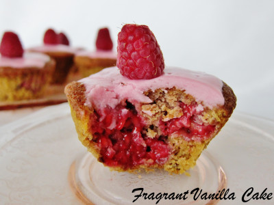 Raspberry Cupcakes 3