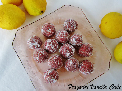 Raspberry Lemon Doughnut Holes