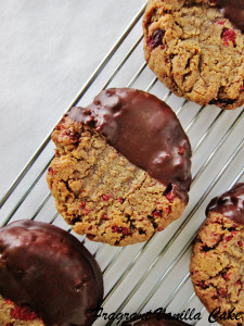 Hazelnut Raspberry Cookies 2