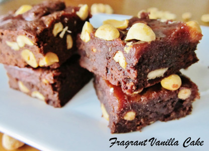 Vegan Salted Caramel Peanut Butter Brownies 4