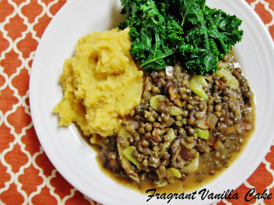 Lentils-in-mushroom-gravy-with-sweet-and-gold-mashed-potatoes-1