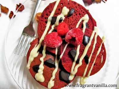 red-velvet-chocolate-chunk-pancakes-1