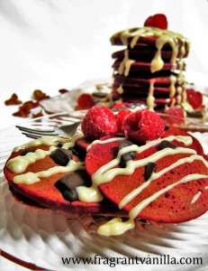 red-velvet-chocolate-chunk-pancakes