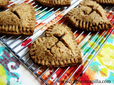 vegan-fig-and-raspberry-hand-pies-3