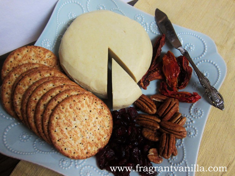 Vegan Sharp Cheddar Cheeze Fragrant Vanilla Cake