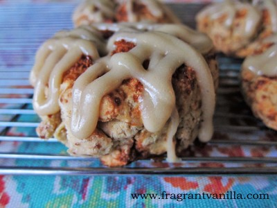 vegan cinnamon roll scones 3