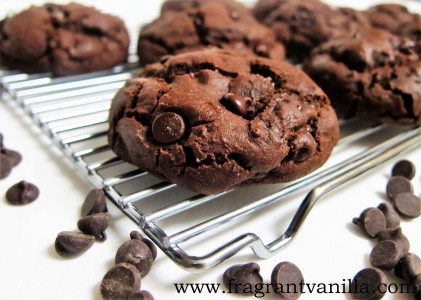 chocolate lovers brownie cookies