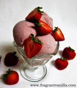 Strawberry Cheesecake Ice Cream 3