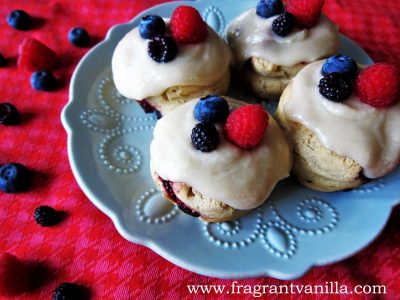 Summer Berry Sweet Rolls 2