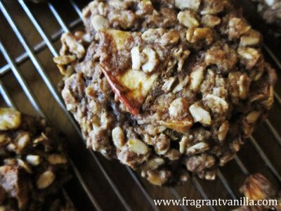 Apple Oatmeal Cookies