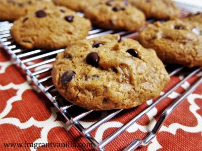 Vegan Pumpkin Spice Chocolate Chip Cookies 2