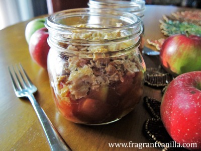 apple-crisp-in-a-jar-1