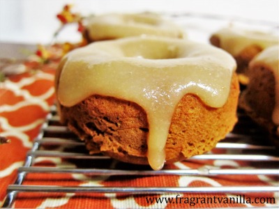 vegan-pumpkin-doughnuts-with-maple-glaze-2