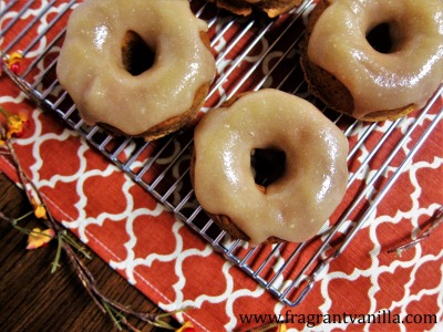 vegan-pumpkin-doughnuts-with-maple-glaze-3