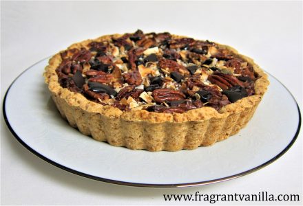 pecan-coconut-chocolate-chunk-tart-5