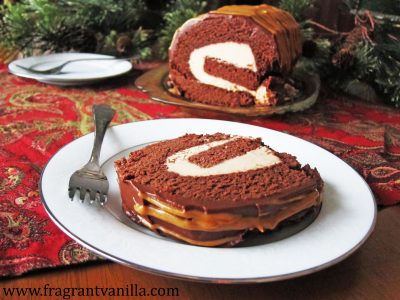 dark-chocolate-peanut-butter-roll-cake-3