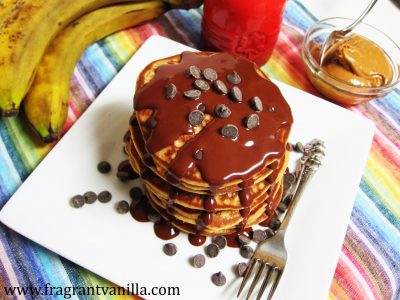 pb-banana-chocolate-chip-pancakes-2
