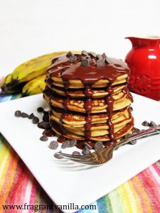 pb-banana-chocolate-chip-pancakes-3