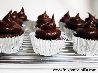 pb-brownie-cupcakes-2