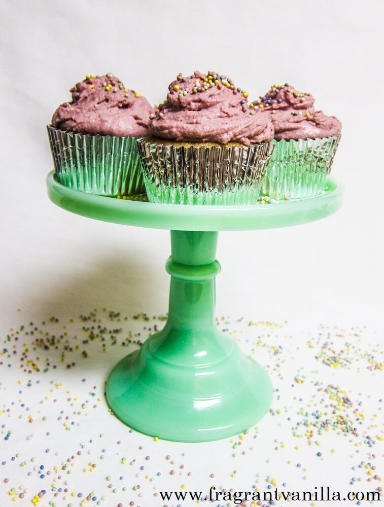 Vegan Vanilla Sprinkles Cupcakes 