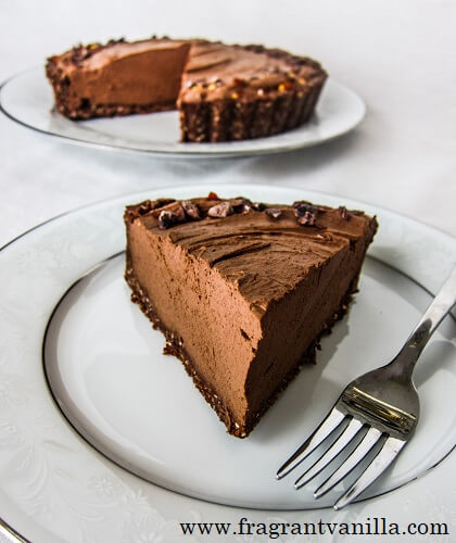 Vegan Chocolate Chili Mousse Tart | Fragrant Vanilla Cake