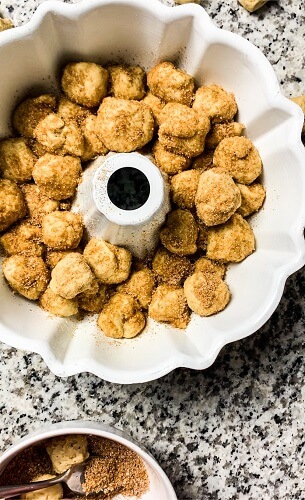 Vegan Pumpkin Spice Monkey Bread