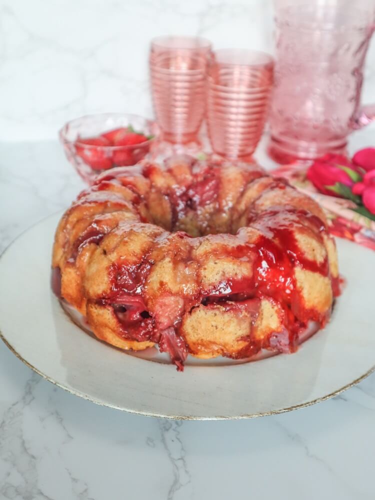 Vegan Strawberry Monkey Bread